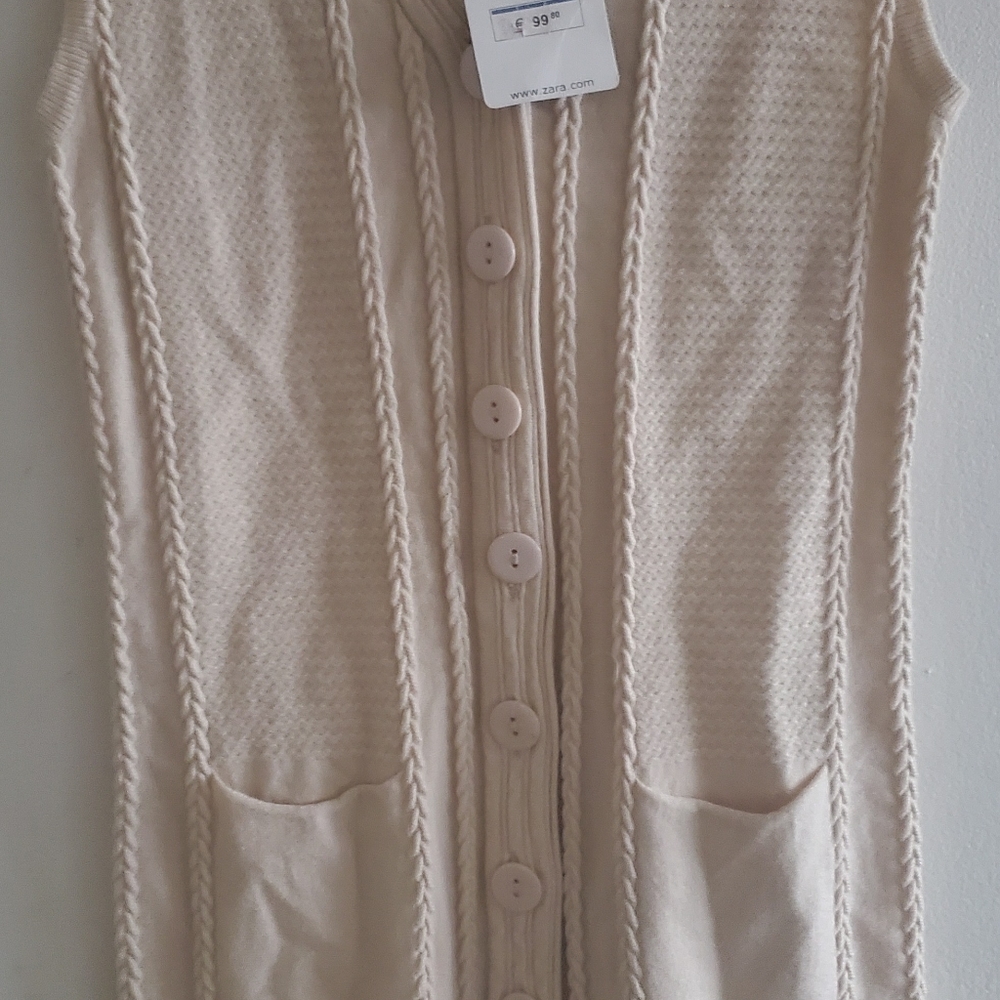 Zara womens Sleeveless cardigan